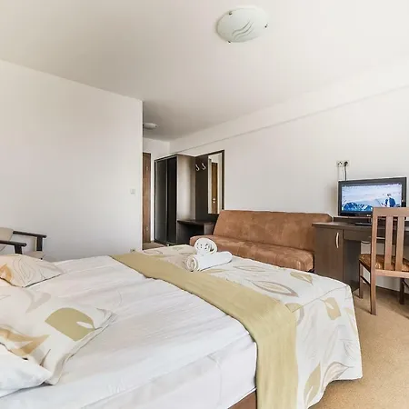 Ankoria منزل للإقامة Władysławowo